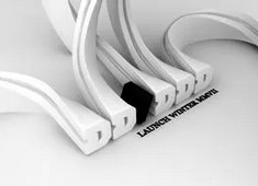 切尔西客场战胜布莱顿，继续保持领先